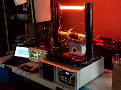 A system built into a computer case. It can drive two plasma tubes at the same time.